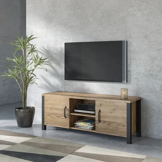 MONANGO TV STAND FOR TV'S UP TO 55" COLOUR: WOOD GRAIN