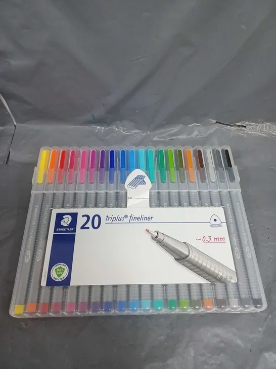 PACK OF 20 STAEDTLER TRIPLUS FINELINER PENS