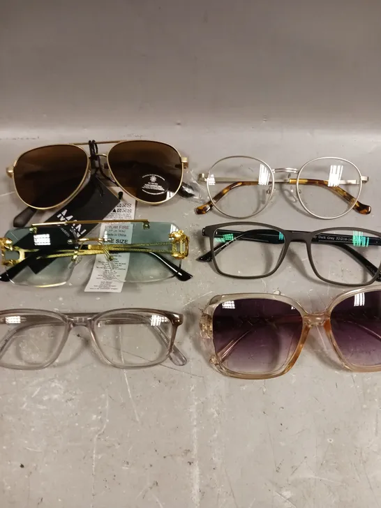 APPROXIMATELY 15 ASSORTED GLASSES/SUNGLASSES IN VARIOUS DESIGNS 