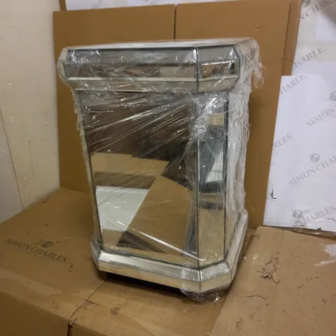 BOXED MIRRORED PLINTH LAMP TABLE