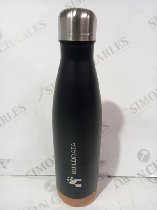 BUILD DATA STAINLESS STEEL WATER BOTTLE IN BLACK