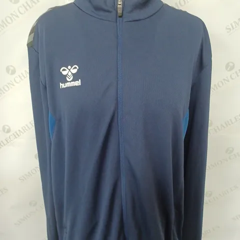 HUMMELS TRACKTOP IN NAVY BLUE SIZE LARGE