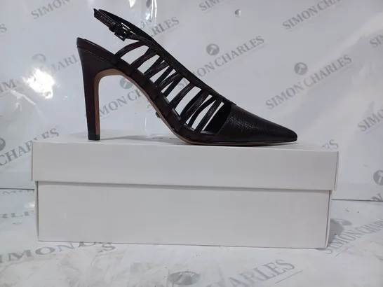 BOXED PAIR OF REISS DAPHNE SLINGBACK HEELS IN POMEGRANATE SIZE 6