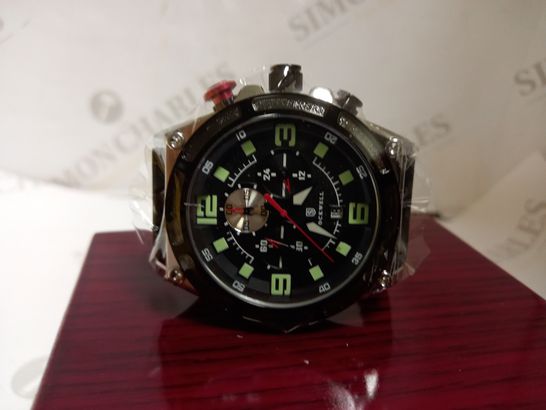 STOCKWELL CHRONOGRAPH STYLE RUBBER STRAP WRISTWATCH  RRP £650