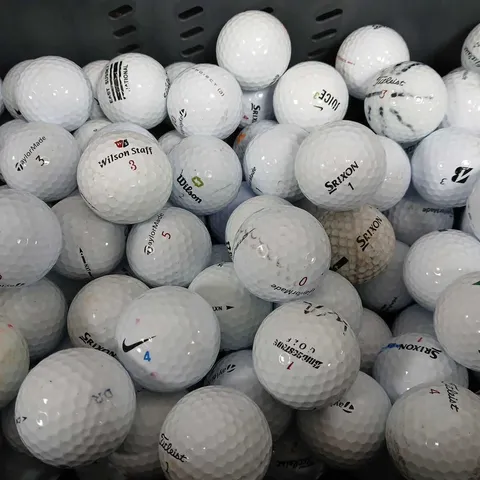 BOX OF APPROXIMATELY 20 ASSORTED GOLF BALLS TO INCLUDE - TAYLOR MADE, SRIXON , CALLAWAY WTC