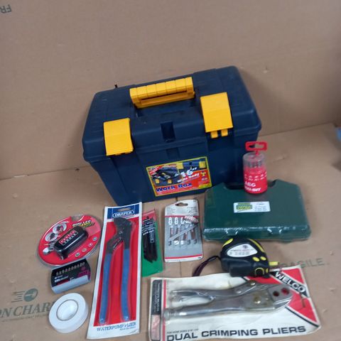 16" WORK BOX INCLUDING ASSORTMENT OF TOOLS 