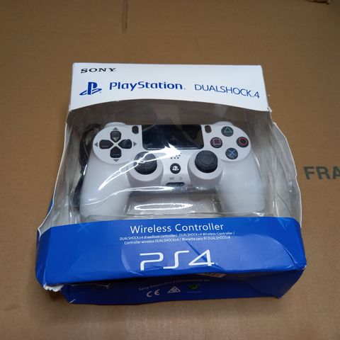BOXED SONY PLAYSTATION DUALSHOCK4 WIRELESS CONTROLLER