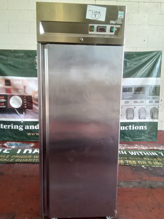 COMMERCIAL FREESTANDING SINGLE FRIDGE 