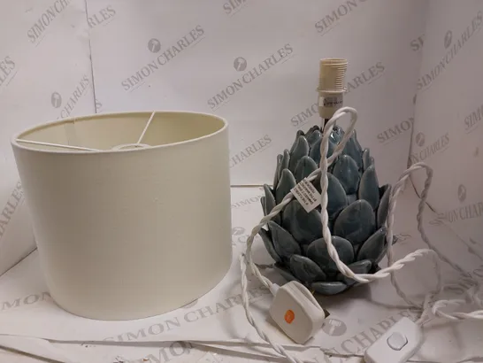 LAURA ASHLEY GRESFORD TABLE LAMP