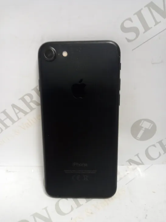 APPLE IPHONE 7 32GB 