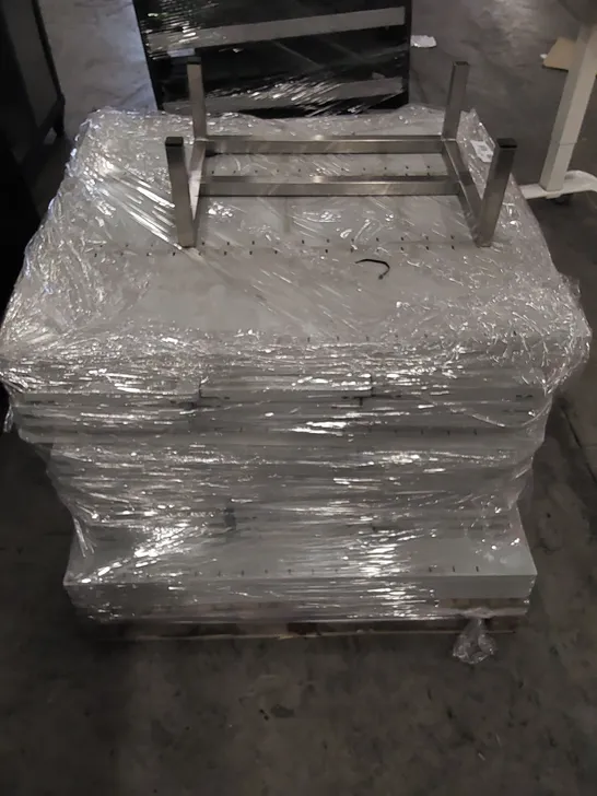 PALLET CONTAINING A LARGE QUANTITY OF METAL SHELVES 