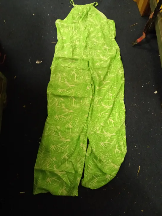 GREEN JUMPSUIT SIZE 18