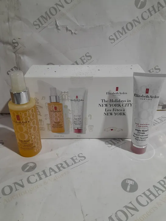 BOXED ELIZABETH ARDEN EIGHT HOUR MIRACLE OIL & PROTECTANT SET