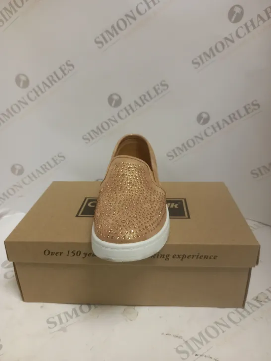 BOXED CUSHION WALK DIAMANTE SLIP ONS - 4