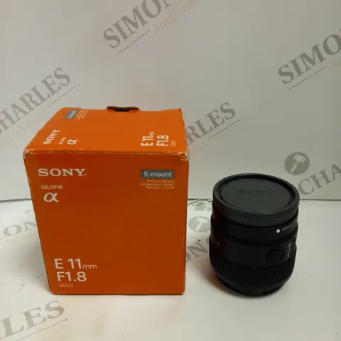 BOXED SONY E-MOUNT SEL11F18 11MM PRIME CAMERA LENS 