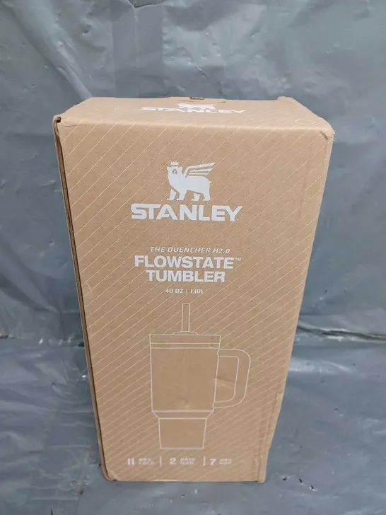 BOXED AND SEALED STANLEY THE QUENCHER H2.0 FLOWSTATE TUMBLER (1.18L)