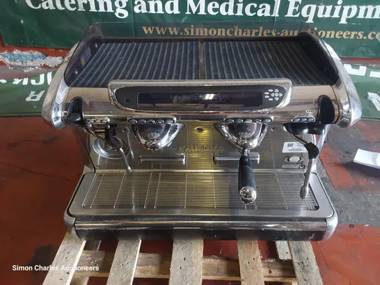 TRADITIONAL FAEMA EMBLEMA COFFEE MACHINE