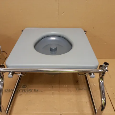 WHEELED COMMODE ADJUSTABLE HEIGHT