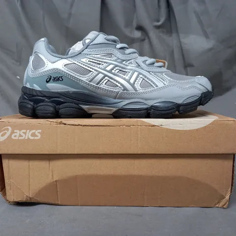 BOXED PAIR OF ASICS GEL-NYC SHOES IN GREY/SILVER UK SIZE 6