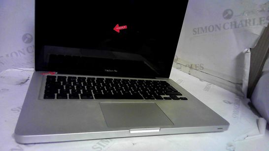 SILVER APPLE MACBOOK PRO CORE I5 500GB