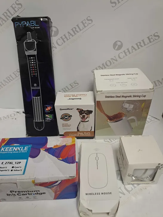 BOX OF APPROXIMATELY 5 ASSORTED HOUSEHOLD & ELECTRICAL PRODUCTS TO INCLUDE DOG BARK CONTROL DEVICE, LED FLASH CAT BALL, MAGNETIC STIRRING MUG ETC 