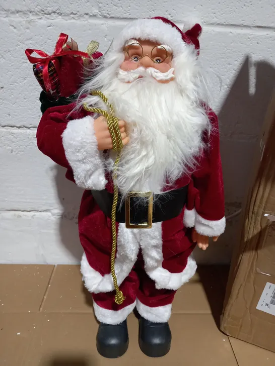  FESTIVE LIGHT UP TRADITIONAL STANDING SANTA