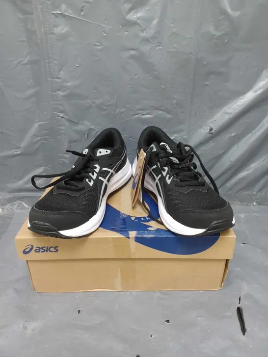 ASICS LADIES GEL-CONTEND 8 TRAINERS BLACK/WHITE SIZE 6