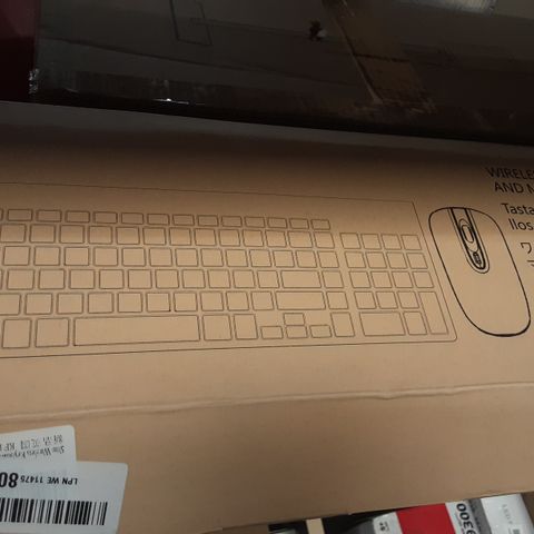 WIRELESS KEYBOARD AND MOUSE COMBO 