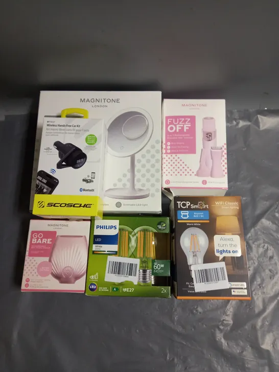 BOX OF APPROXIMATELY 20 ELECTRICAL ITEMS TO INCLUDE MAGNITUDE LONDON 3-IN-1 RECHARGABLE PRECISION HAIR TRIMMER, PHILIPS LIGHT BULB TWIN PACK, SCOSCHE WIRELESS HANDS-FREE CAR KIT ETC