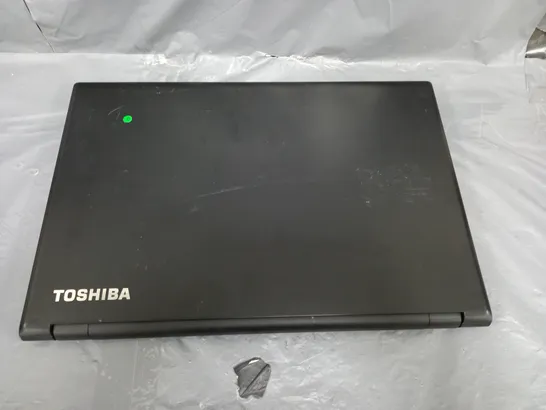 TOSHIBA SATELLITE PRO R50-B	15 INCH I3-4005U 1.70GHZ