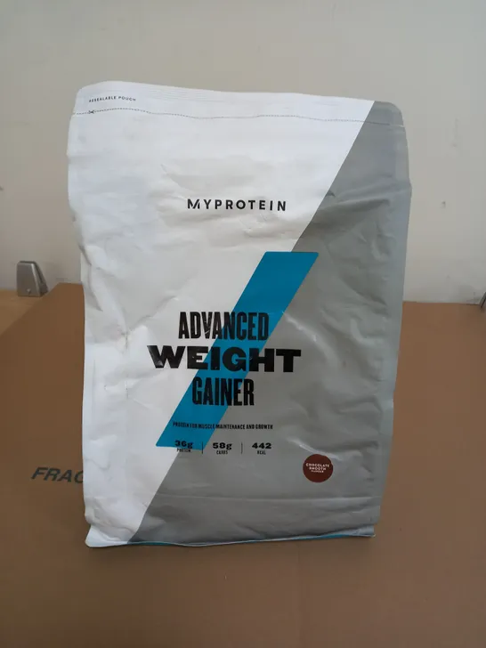 MYPROTEIN ADVANCED WEIGHT GAINER CHOCOLATE SMOOTH FLAVOUR 2.5KG