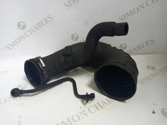 MERCEDES AIR INTAKE HOSE - A 648 094 01 97 LSA68-1 03