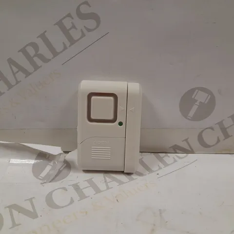 BAG OF APPROXIMATELY 4 MINI CHIME AND ALARM (EA2008)