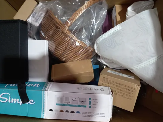 BOX OF APPROXIMATELY 20 ASSORTED HOUSEHOLD ITEMS TO INCLUDE COOKING POUCH, ALUMINIUM CONTAINERS, BUTYL TAPE, ETC