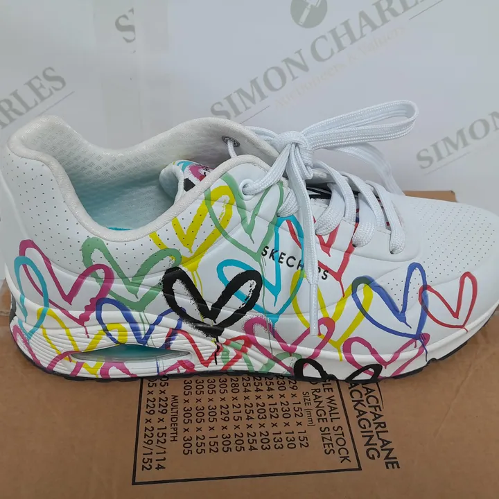 nike love heart trainers