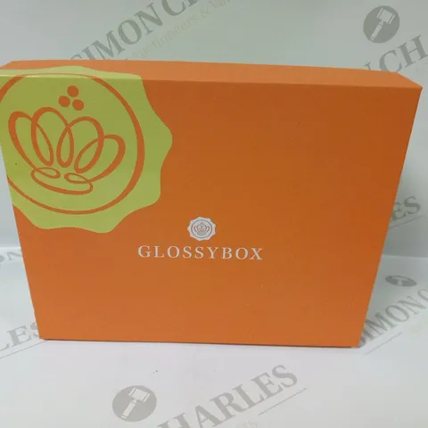 BOXED GLOSSYBOX GIFT SET