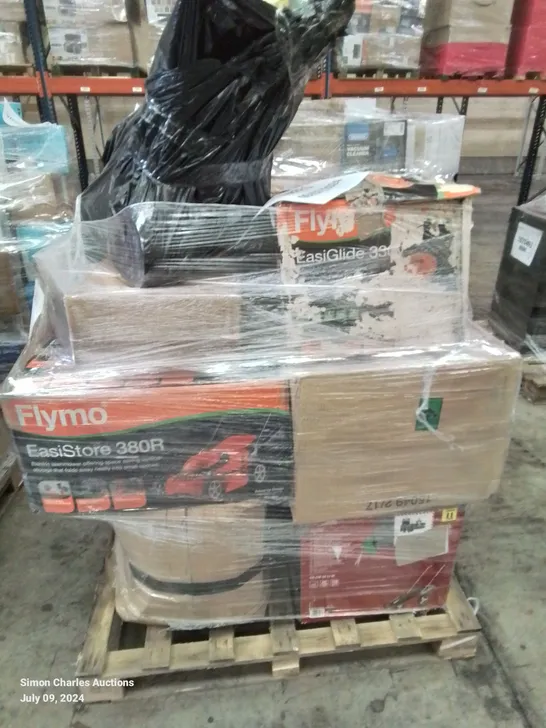 PALLET OF APPROXIMATELY 10 UNPROCESSED RAW RETURN HOUSEHOLD AND ELECTRICAL GOODS TO INCLUDE;