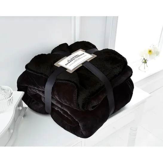 BAGGED CINTRON FLANNEL THROW - BLACK