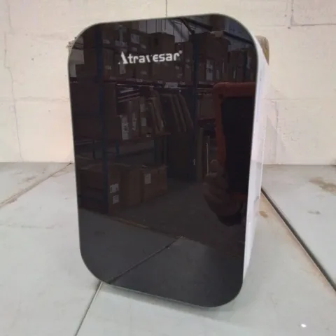 BOXED ATRAVESAR MINI REFRIGERATOR IN BLACK