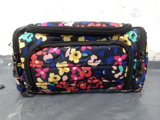 LUG COSMETIC MINI TROLLEY BAG IN BLACK W. FLORAL DESIGN