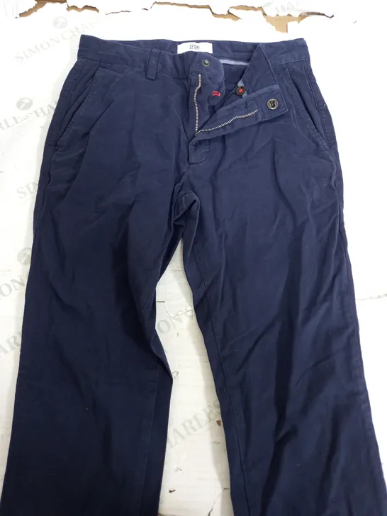 SPOKE BUILD A NAVY CHINOS - W28