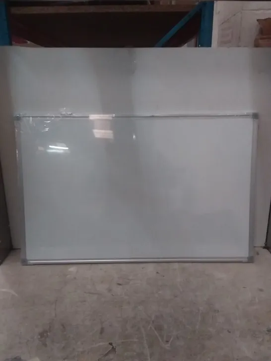 BOXED LARGE WHITEBOARD