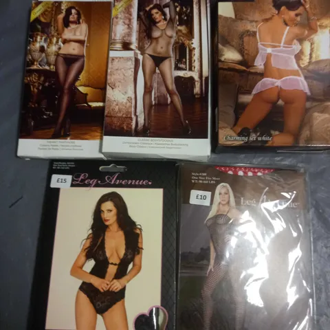 LOT OF 5 ASSORTED BOXED WOMENS LINGERIE ITEMS IN VARIOUS SIZES - 2x queen size, 2x one size and 1x l/xl