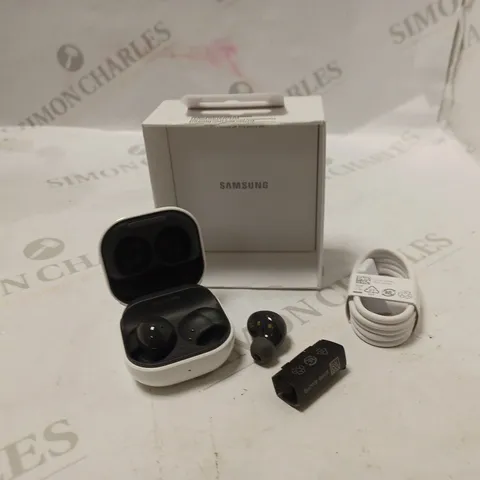 Samsung galaxy buds2 with accessories and instructions - black with white case