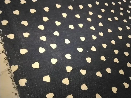 ROLL OF NAVY LINEN WITH HEART PATTERN APPROXIMATELY 150MX1.5M 