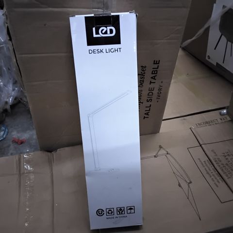 BOXED LED DESK LIGHT LAMP IN BLACK