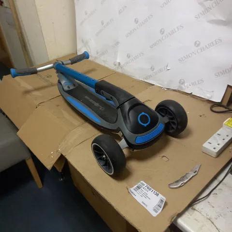 GLOBBER 3WHEEL SCOOTER