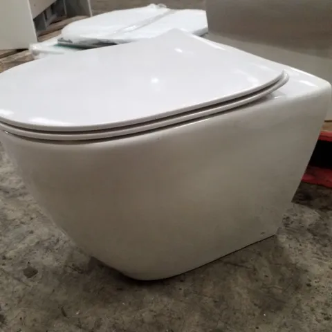 BRAND NEW TOILET PAN WITH SEAT