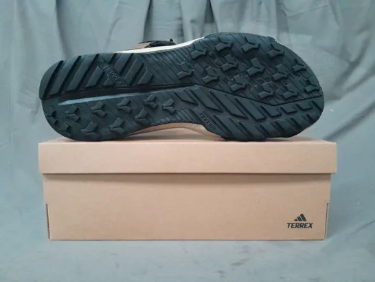 BOXED PAIR OF ADIDAS TERREX HYDROTERRA SANDALS IN OLIVE/BLACK UK SIZE 13