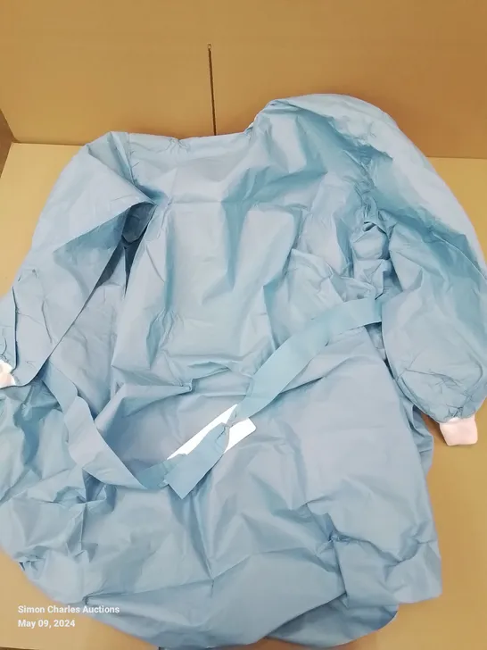 PALLET OF APPROXIMATELY 450 ASSORTED BRAND NEW GOWNS TO INCLUDE - DISPACK REINFORCED SURGICAL GOWNS IN SIZE LARGE & MEDCARE LAMINATED GOWNS IN SIZE XL